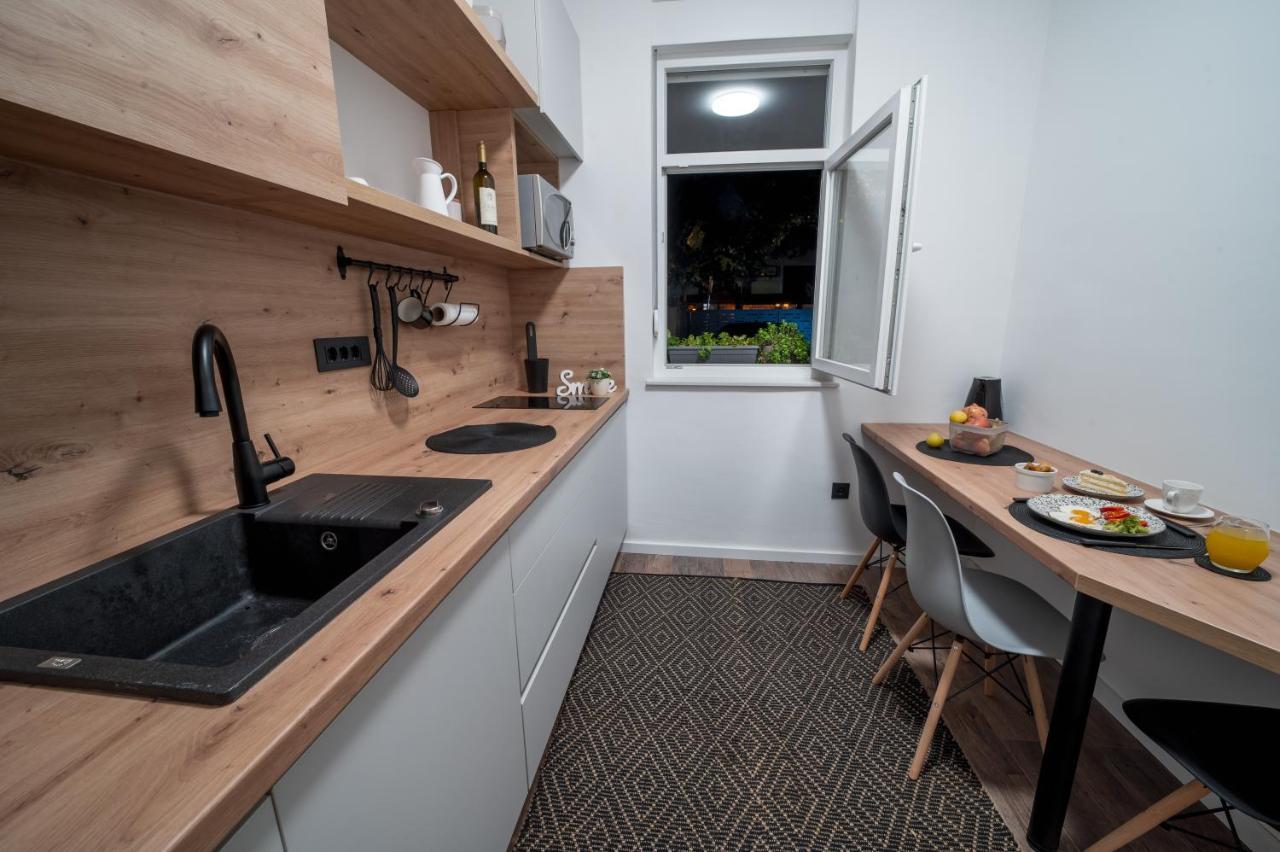 Ema'S Oasis Mostar House, Your Perfect Getaway, Free Private Parking And Garden エクステリア 写真