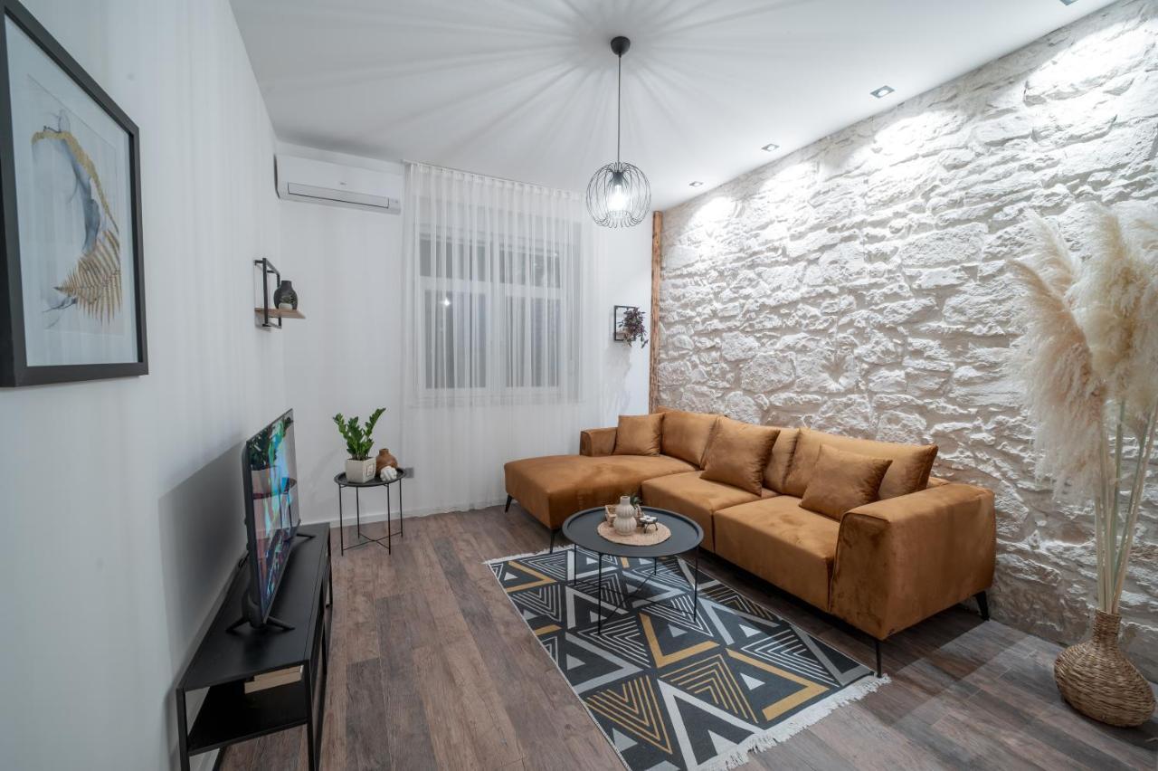 Ema'S Oasis Mostar House, Your Perfect Getaway, Free Private Parking And Garden エクステリア 写真